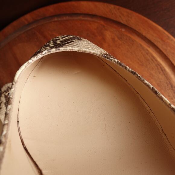 Jimmy Choo Heels WMS SZ EU 39 US 9 Snake Print Leather Slip On Italy Career Shoe - Picture 8 of 13